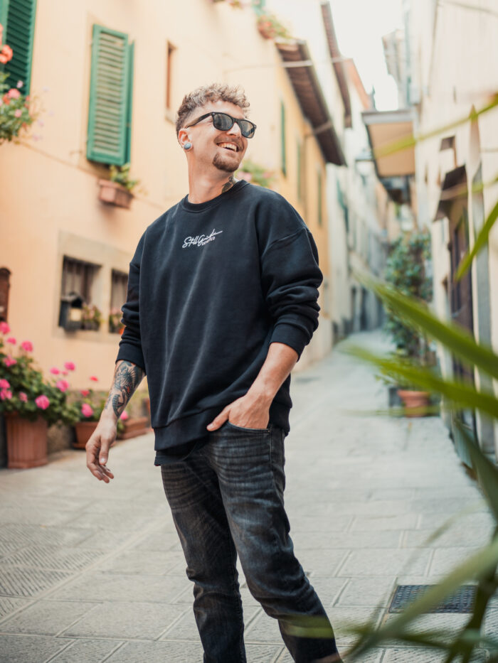 Crewneck Still Grinding